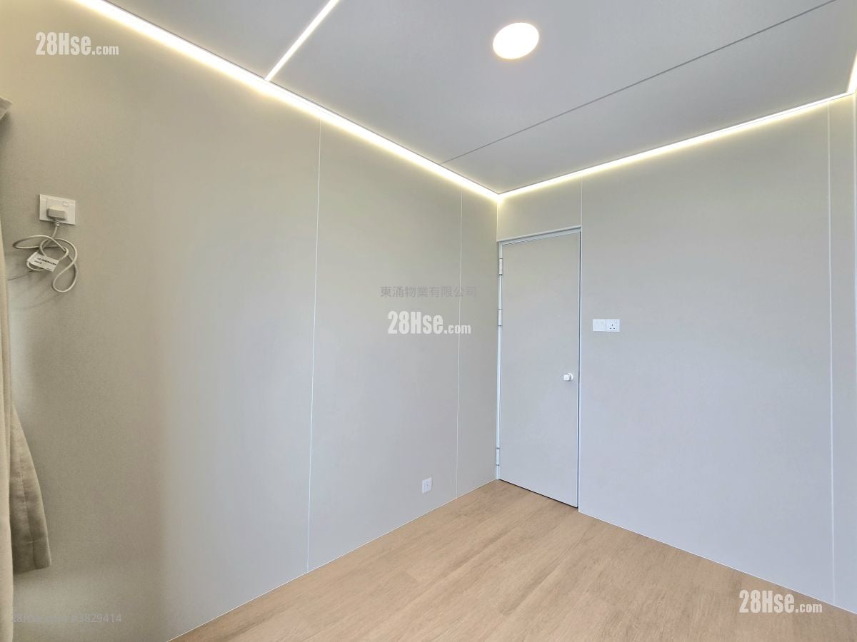 海堤灣畔 售盤 4 房 , 3 浴室 845 平方呎