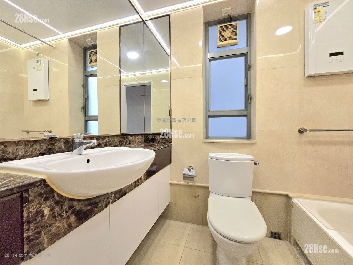 海堤灣畔 售盤 4 房 , 3 浴室 845 平方呎