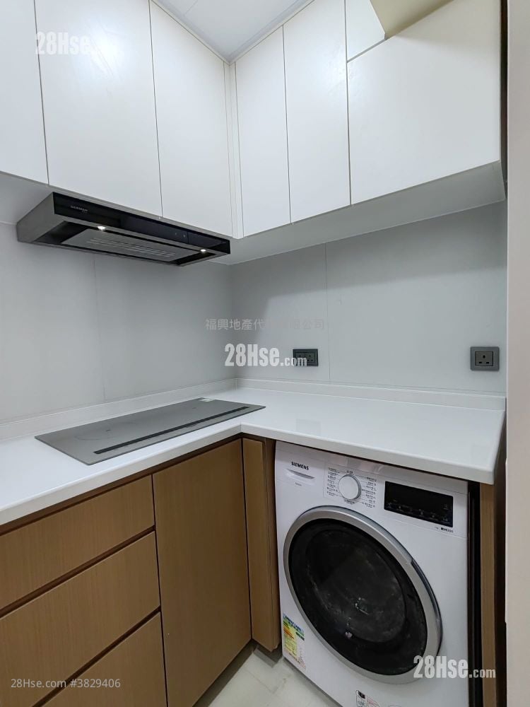 紅磡灣中心 租盤 2 房 , 1 浴室 411 平方呎