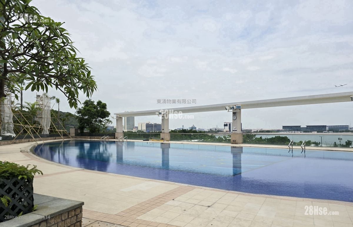 海堤灣畔 售盤 4 房 , 3 浴室 845 平方呎