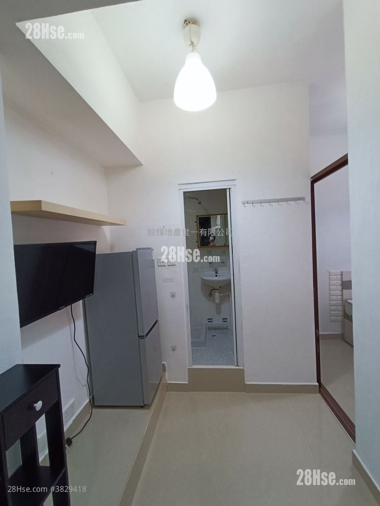 海景大廈 租盤 1 房 180 平方呎