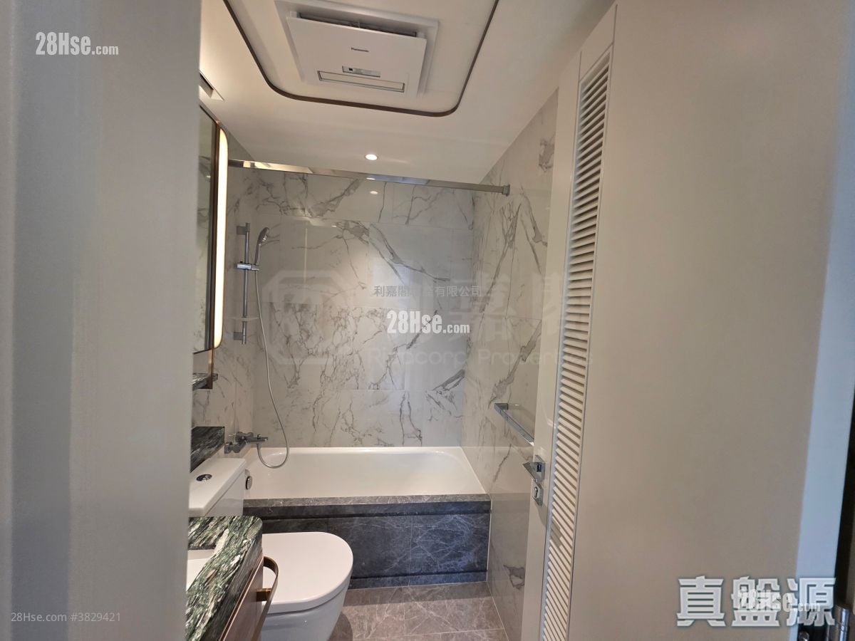 Monaco 租盤 3 房 , 1 浴室 678 平方呎