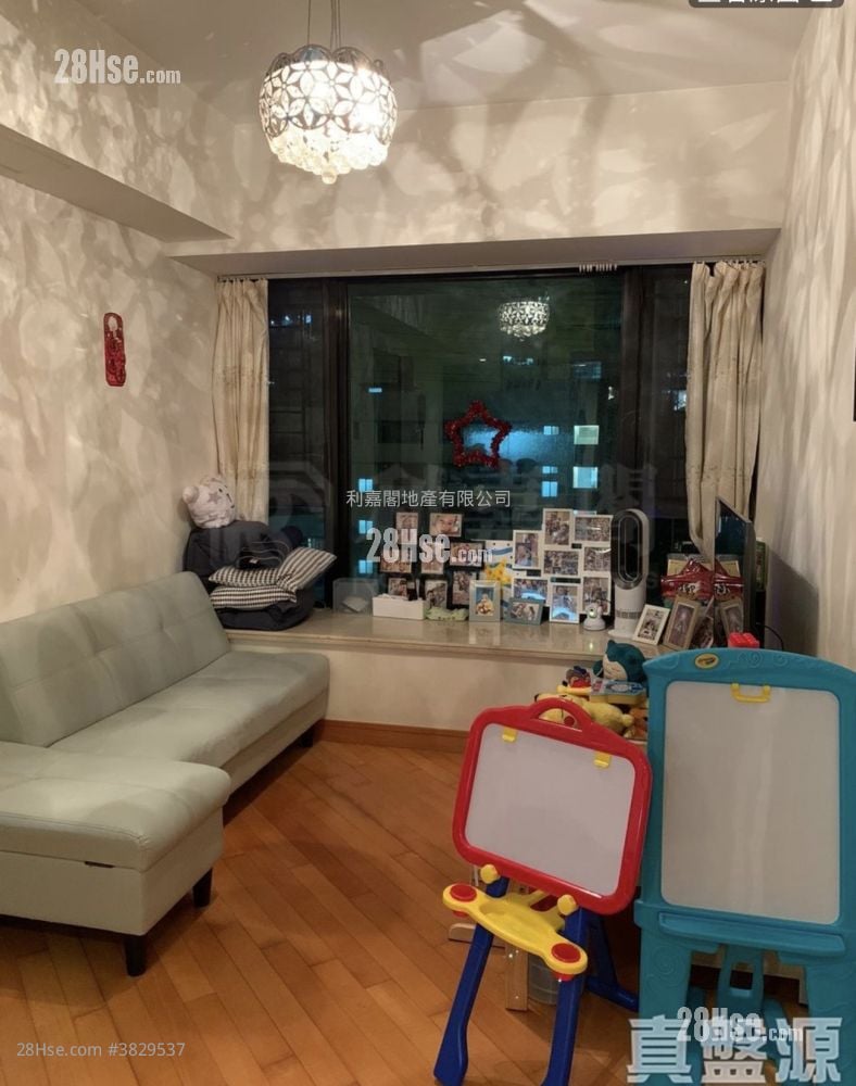 爵悦庭 售盘 2 房 457 平方尺