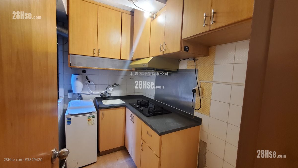 康怡花园 售盘 2 房 , 1 浴室 490 平方尺