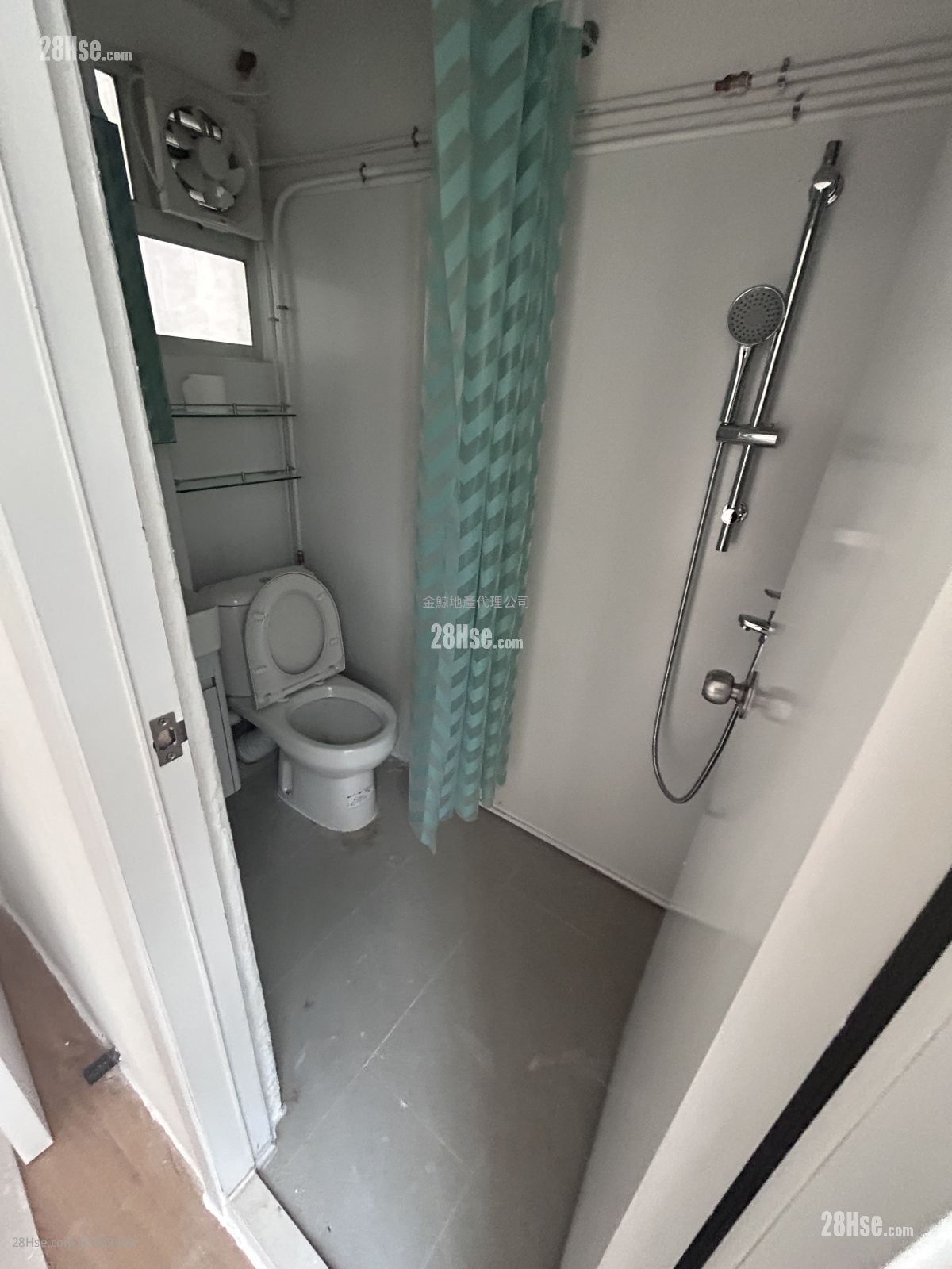 唐楼 租盘 3 房 , 2 浴室 664 平方尺