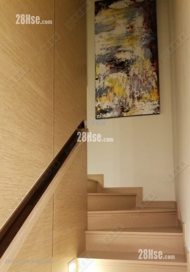 Mantin Heights Rental 3 Bedrooms , 2 Bathrooms 1,238 ft²