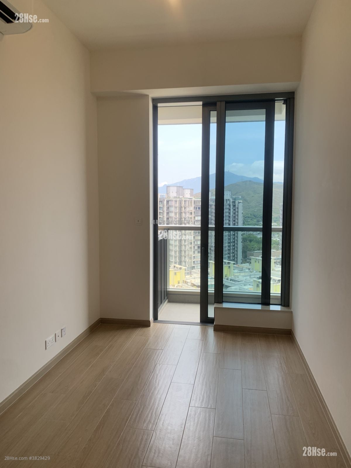 Hava Rental 2 Bedrooms , 1 Bathroom 387 ft²