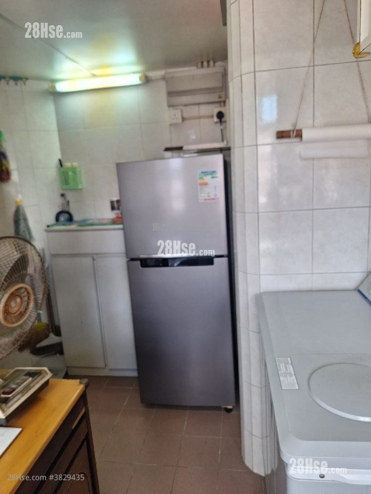 普泰大楼 售盘 3 房 , 1 浴室 524 平方尺