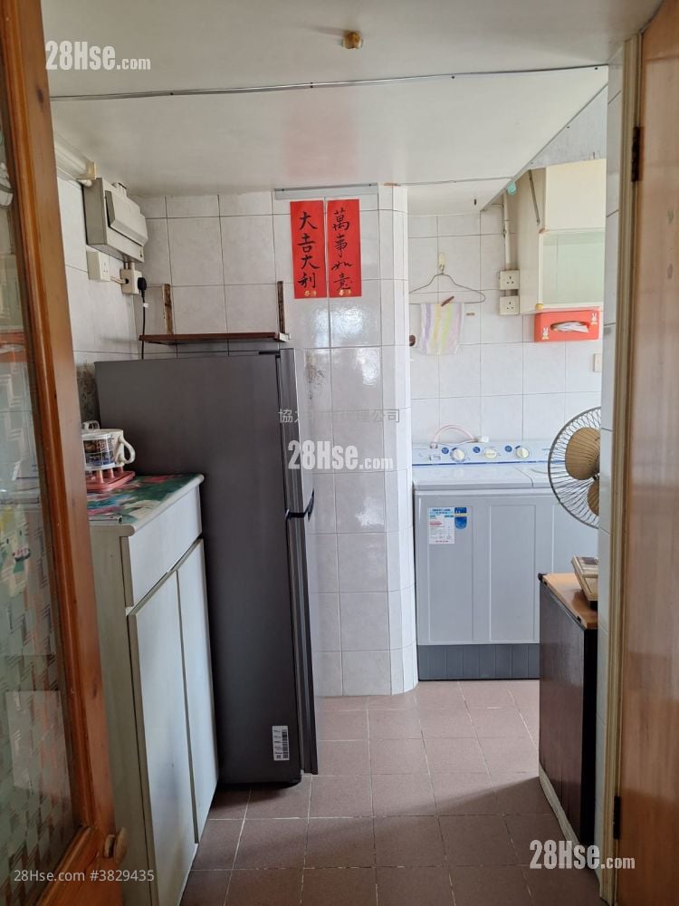 普泰大楼 售盘 3 房 , 1 浴室 524 平方尺