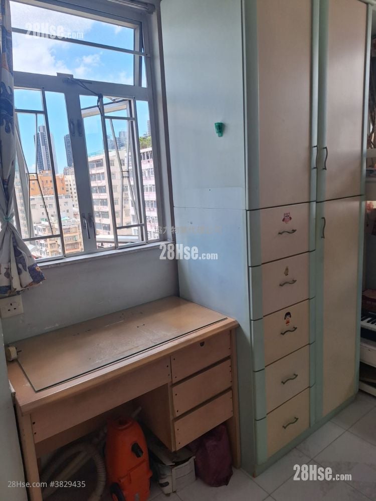 普泰大楼 售盘 3 房 , 1 浴室 524 平方尺