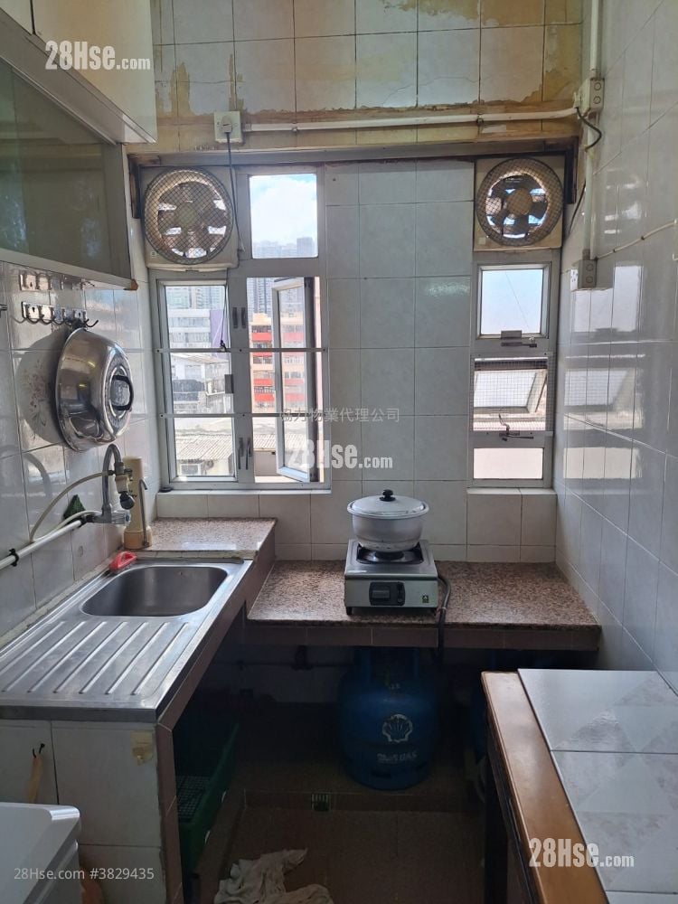 普泰大楼 售盘 3 房 , 1 浴室 524 平方尺