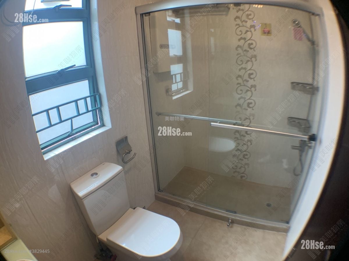 朗晴居 售盤 3 房 , 2 浴室 739 平方呎