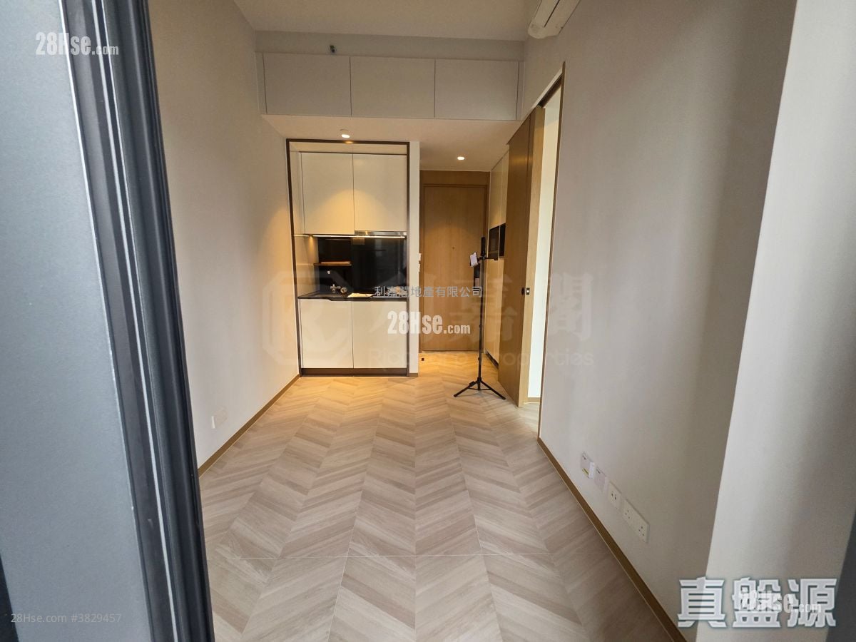 南首 租盘 263 平方尺