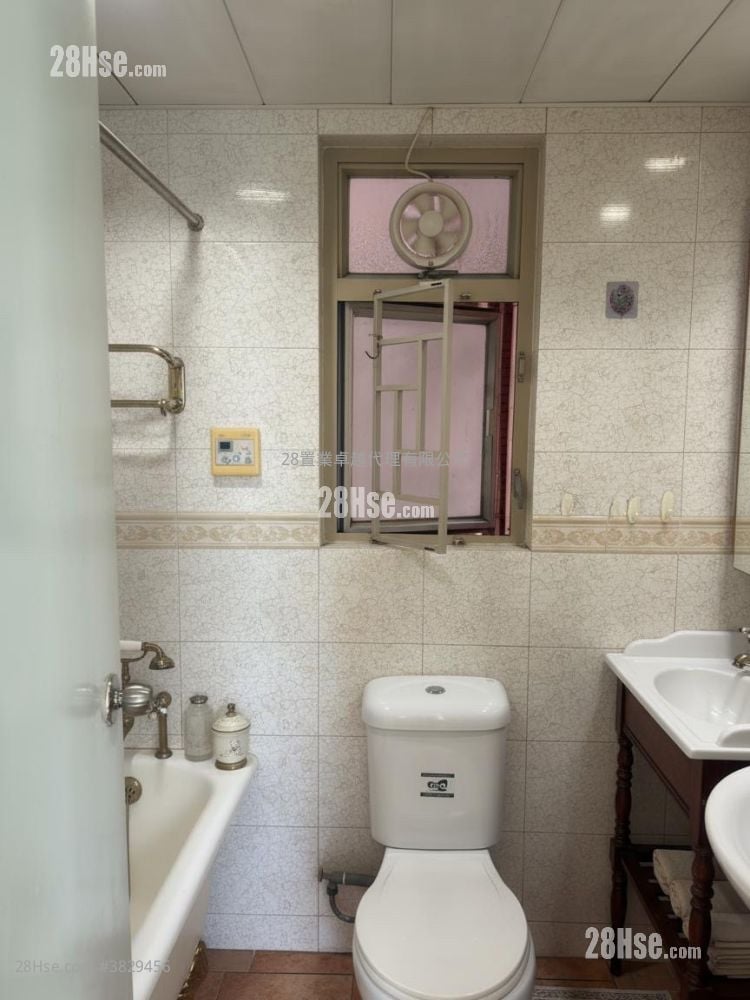 叠茵庭 售盤 2 房 , 1 浴室 381 平方呎