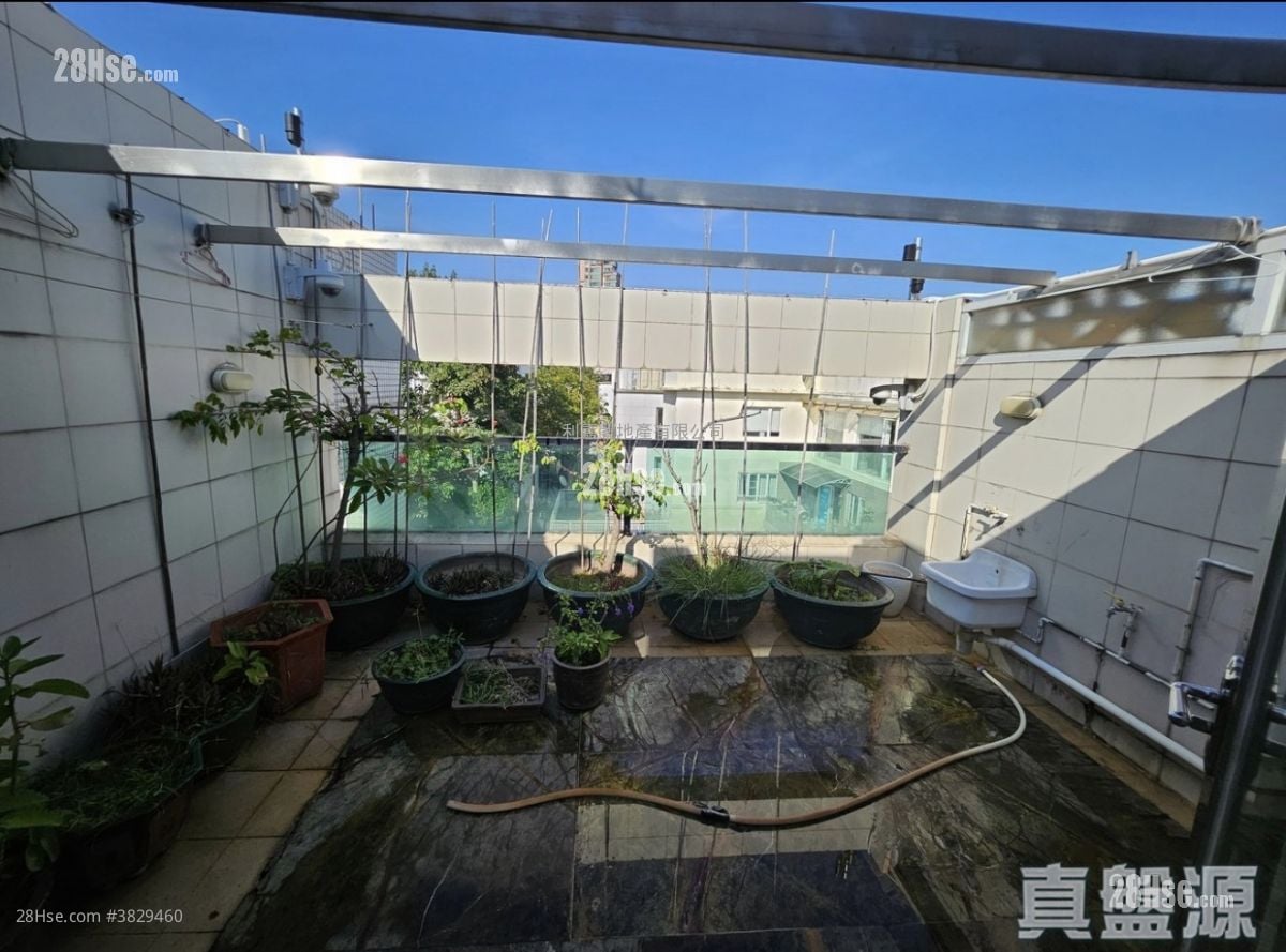 Conwell Villa Sell 3 Bedrooms 1,802 ft²