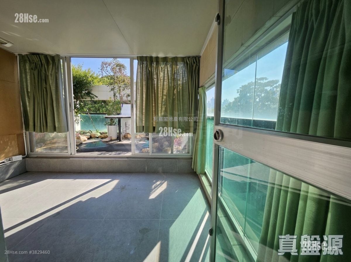 Conwell Villa Sell 3 Bedrooms 1,802 ft²