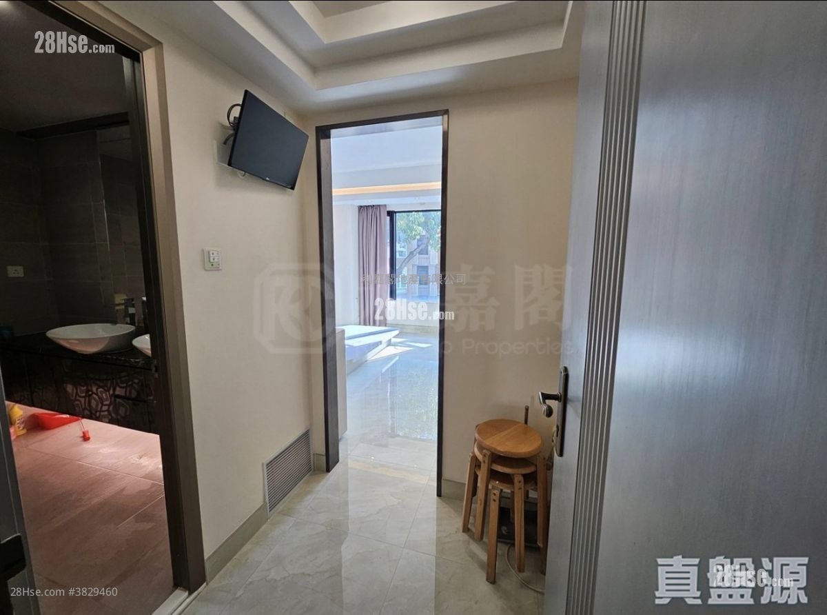 Conwell Villa Sell 3 Bedrooms 1,802 ft²