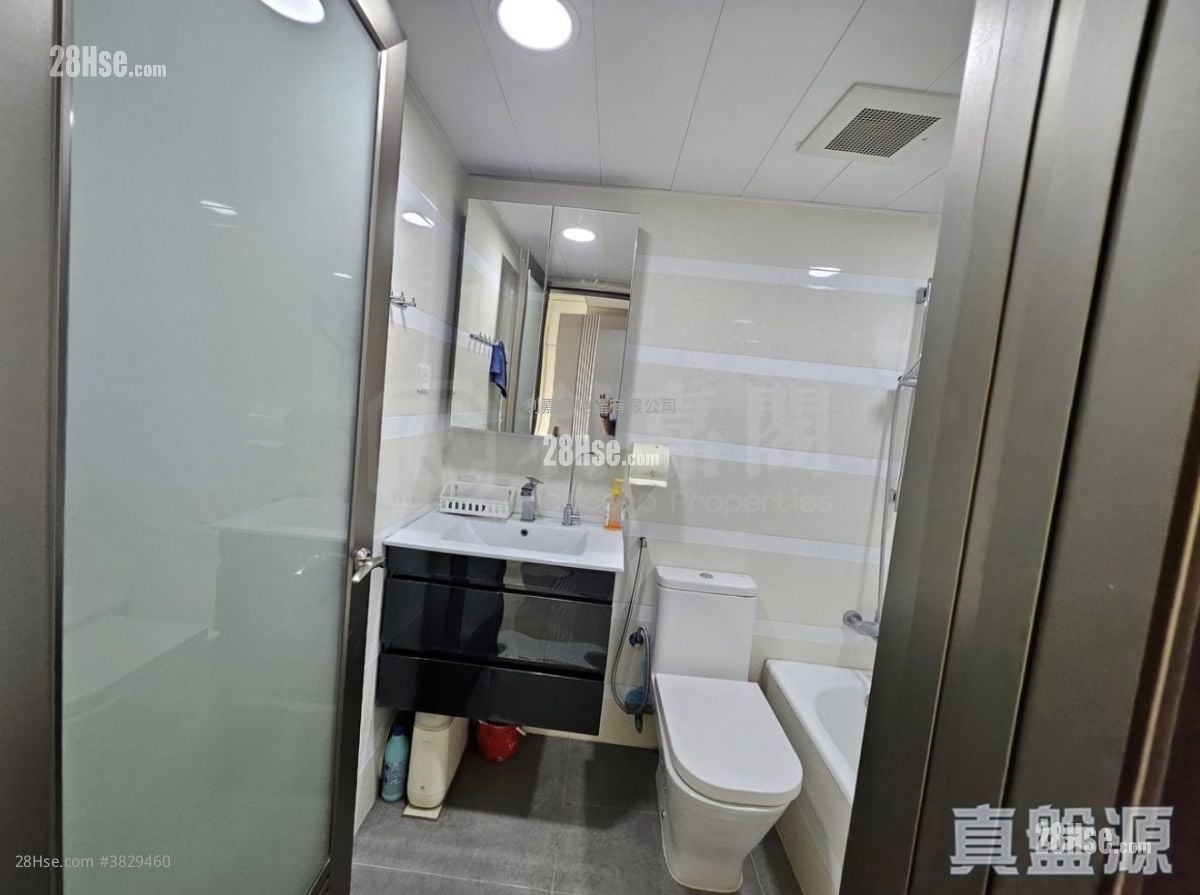 Conwell Villa Sell 3 Bedrooms 1,802 ft²