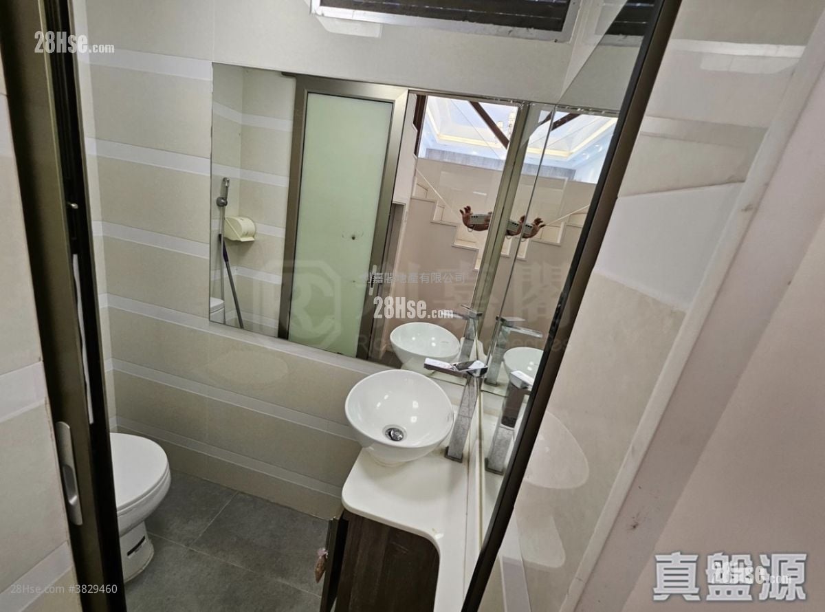 Conwell Villa Sell 3 Bedrooms 1,802 ft²