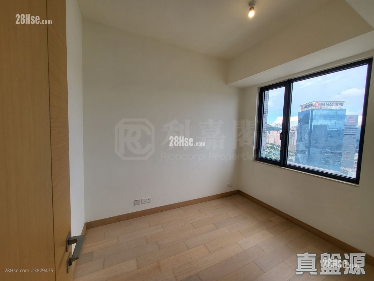 嘉汇 售盘 1 房 348 平方尺