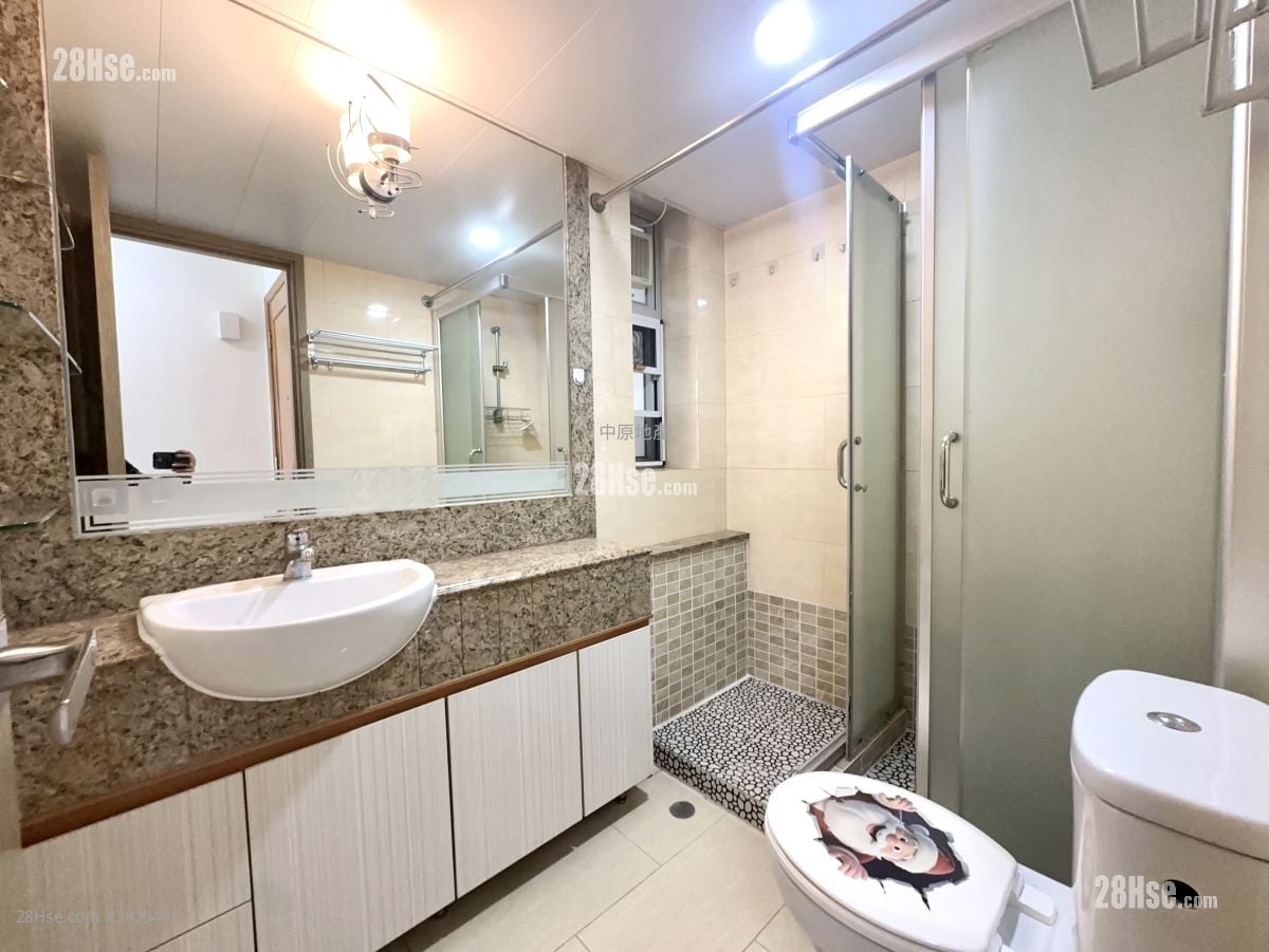 慧景轩 售盘 3 房 , 2 浴室 713 平方尺