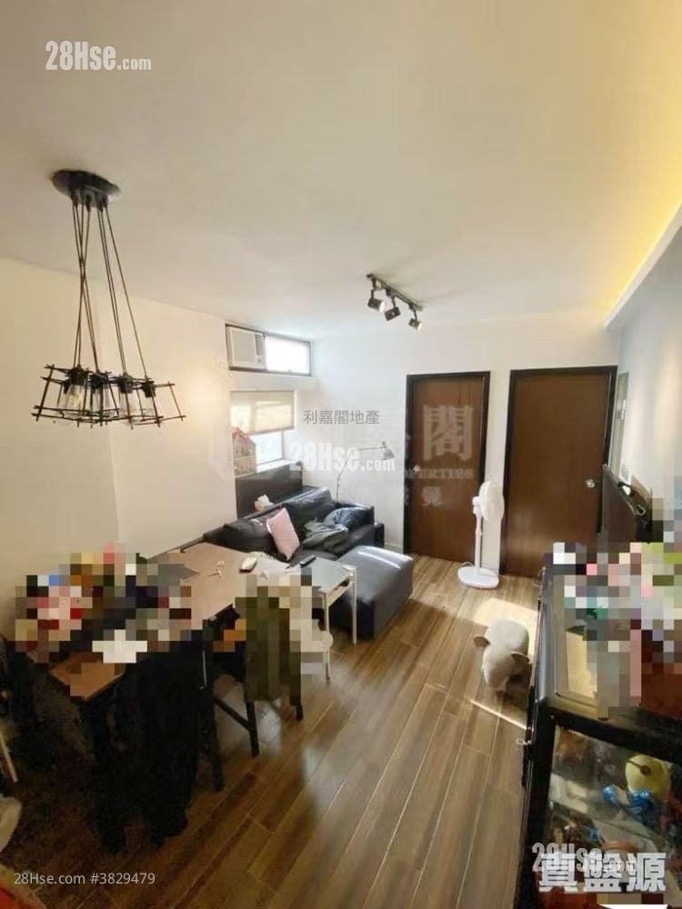 Tai Hing Gardens Sell 2 Bedrooms 419 ft²