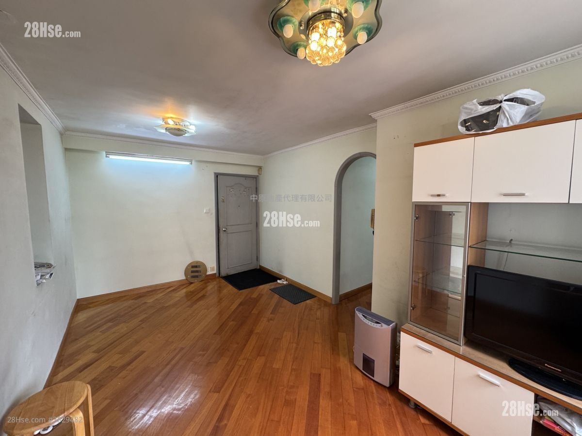 康翠臺 售盤 2 房 , 1 浴室 536 平方呎