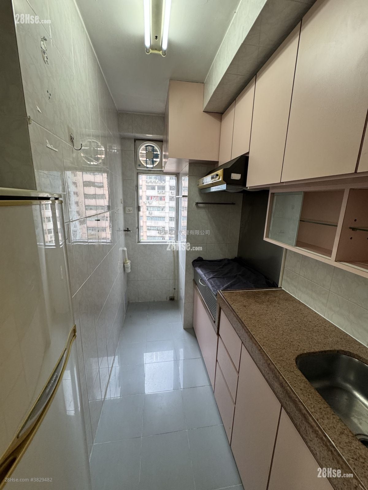 康翠臺 售盤 2 房 , 1 浴室 536 平方呎