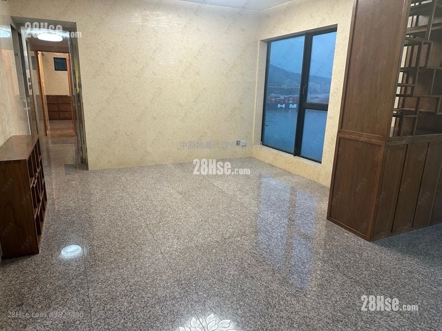 珀丽湾 租盘 4 房 , 3 浴室 1,104 平方尺