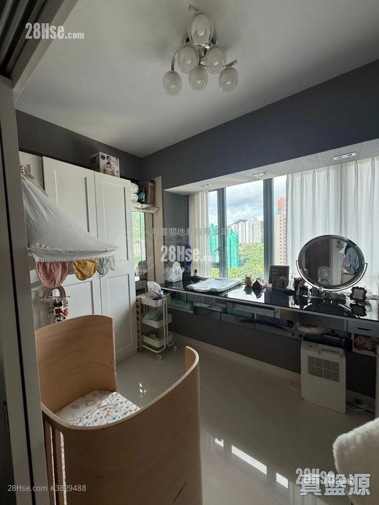 御龍山 售盤 2 房 920 平方呎