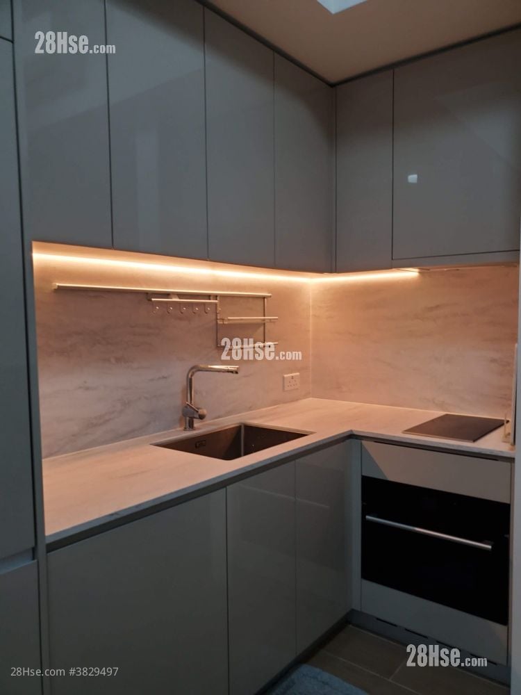 Oma Oma Rental 2 Bedrooms , 1 Bathroom 450 ft²