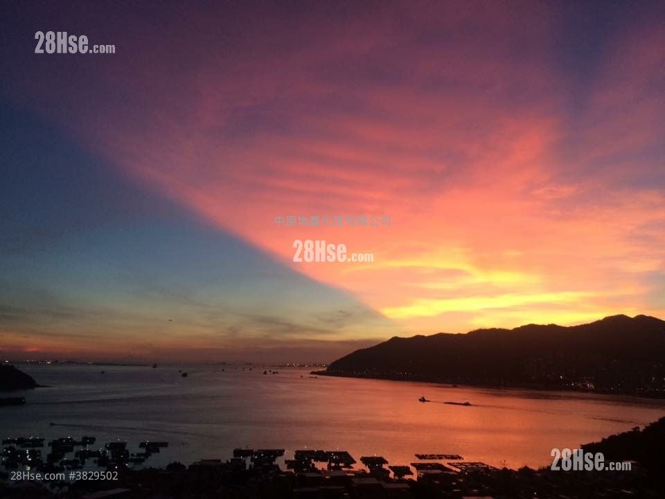 Park Island Sell 2 Bedrooms , 1 Bathroom 552 ft²