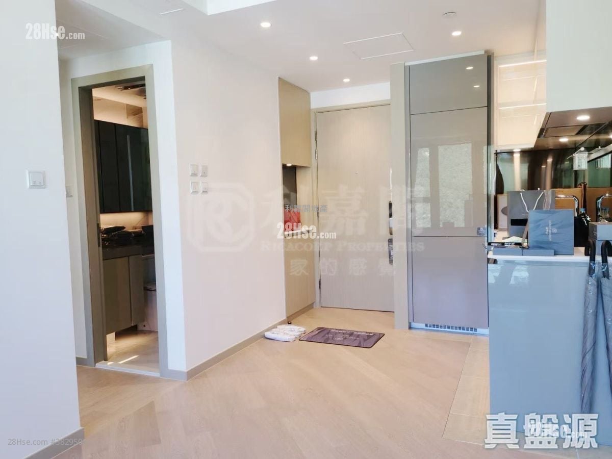 Mount Regency Sell 2 Bedrooms 386 ft²