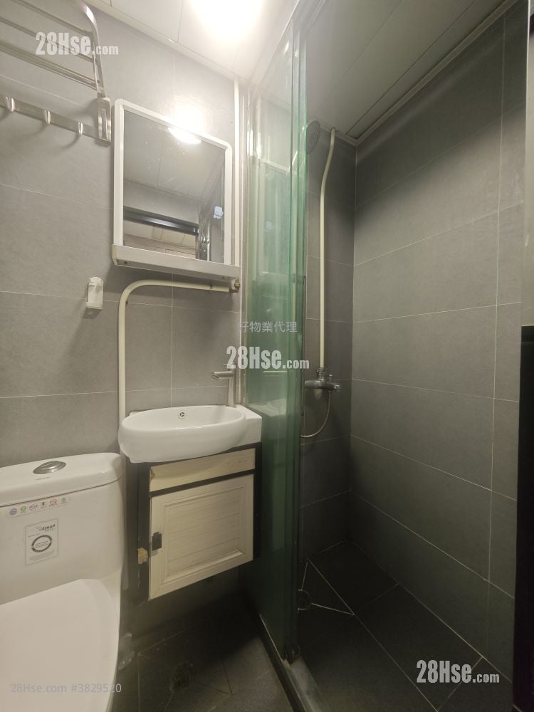 鴻業大廈 租盤 開放式間隔 , 1 浴室 180 平方呎