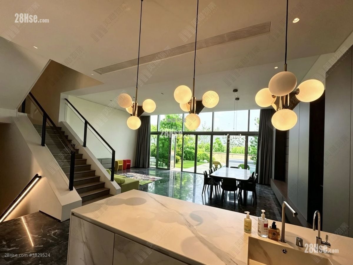 Mayfair By The Sea Sell 4 Bedrooms 3,639 ft²