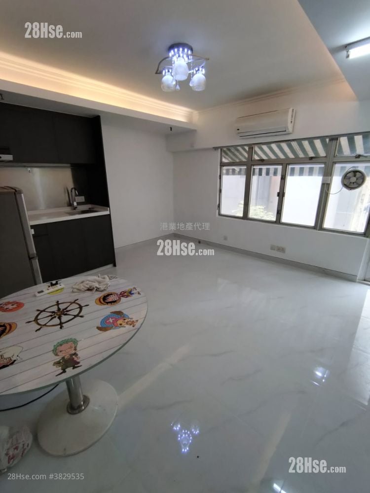 海安商業大廈 租盤 開放式間隔 , 1 浴室 240 平方呎