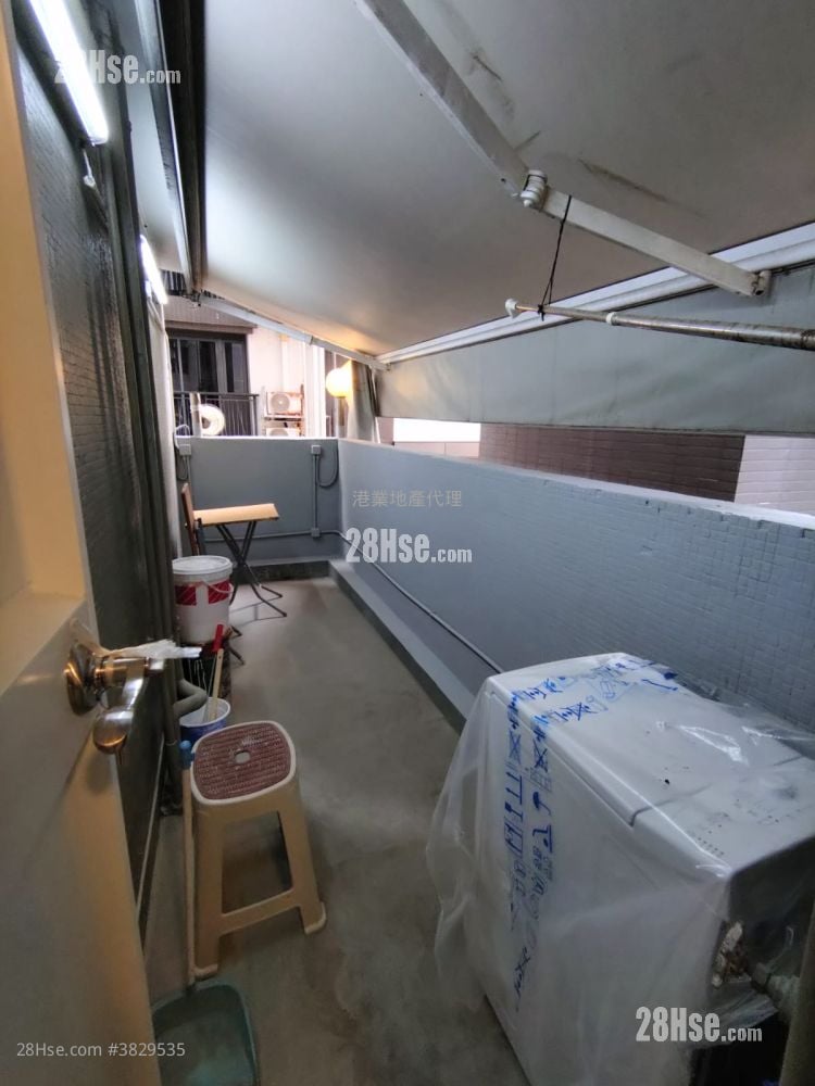 海安商業大廈 租盤 開放式間隔 , 1 浴室 240 平方呎