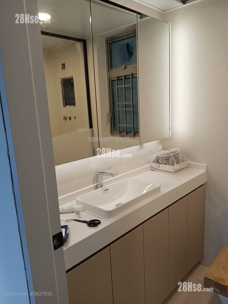 The Merton Rental 3 Bedrooms , 2 Bathrooms 663 ft²