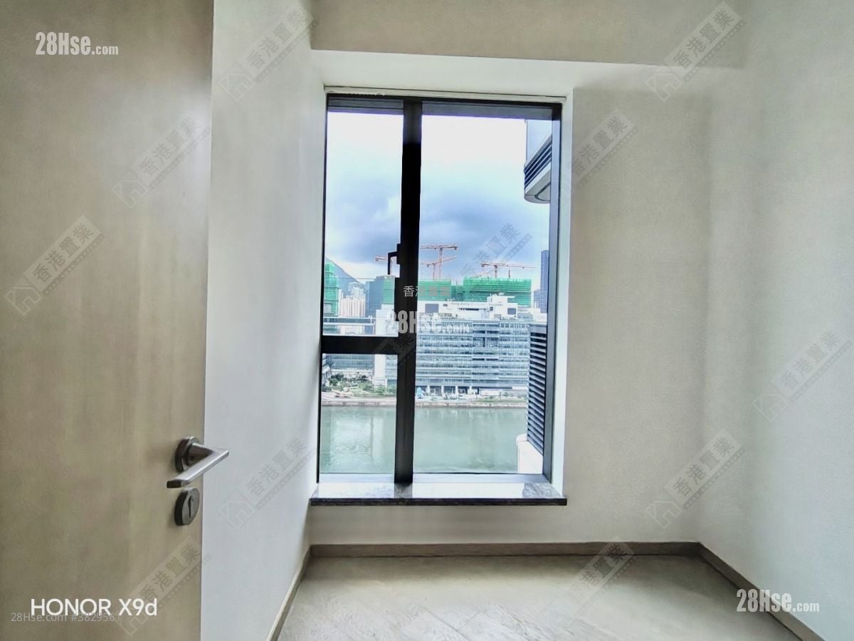 bedroom 1: One Victoria Rental 3 Bedrooms , 2 Bathrooms 656 ft²