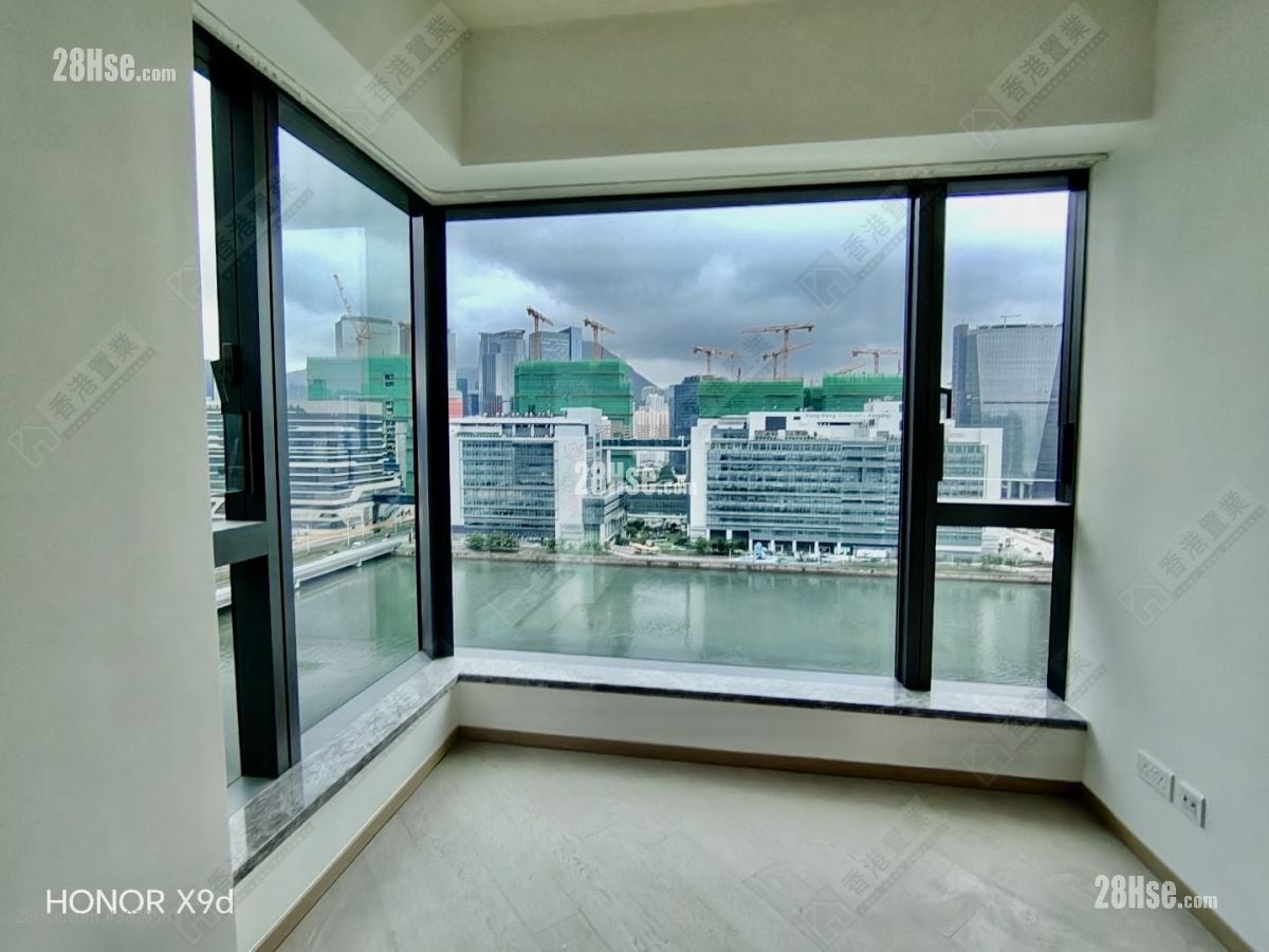 master room: One Victoria Rental 3 Bedrooms , 2 Bathrooms 656 ft²
