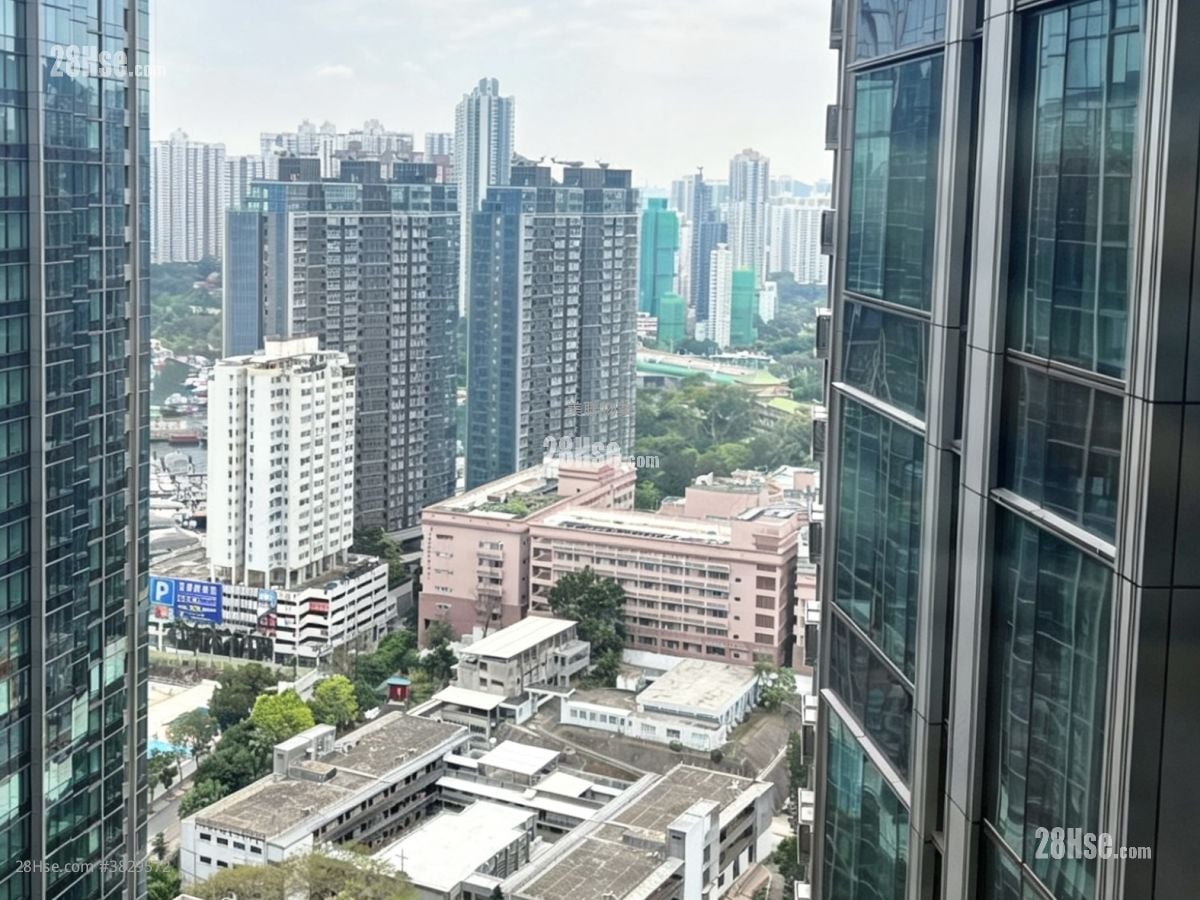 The Southside Rental 3 Bedrooms , 2 Bathrooms 770 ft²