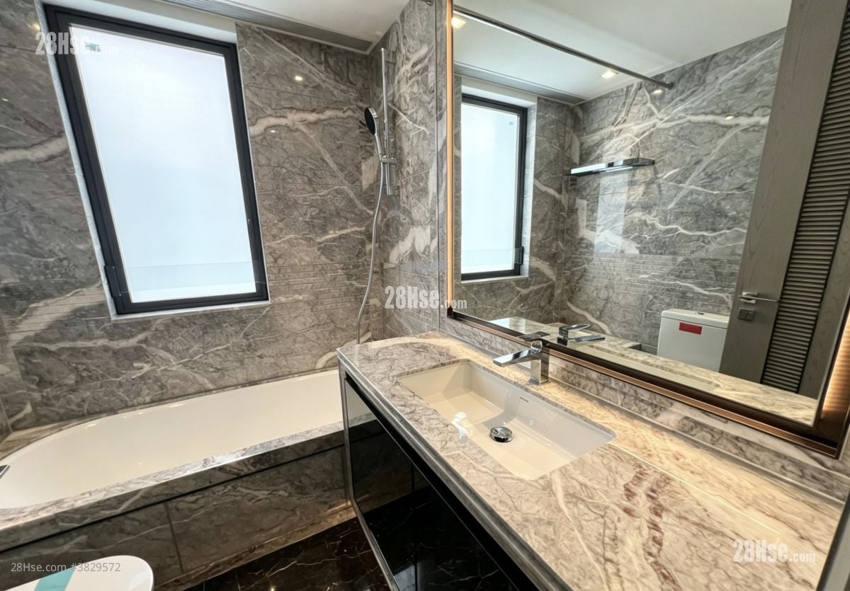 The Southside Rental 3 Bedrooms , 2 Bathrooms 770 ft²