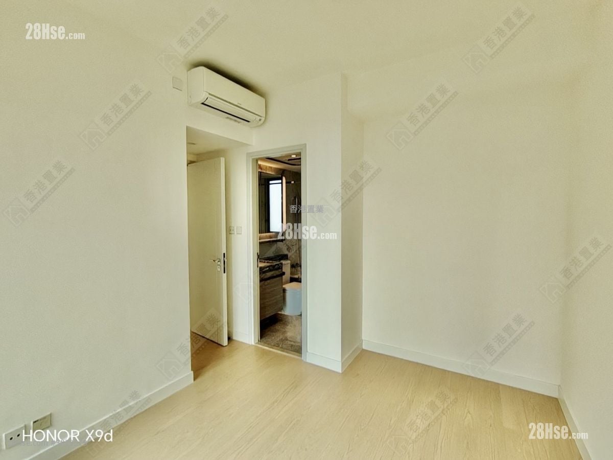 master room: Monaco Rental 3 Bedrooms , 2 Bathrooms 761 ft²