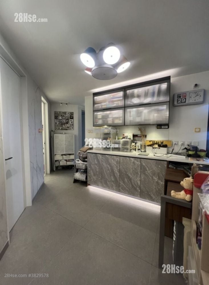 太古城 售盤 4 房 , 2 浴室 1,114 平方呎