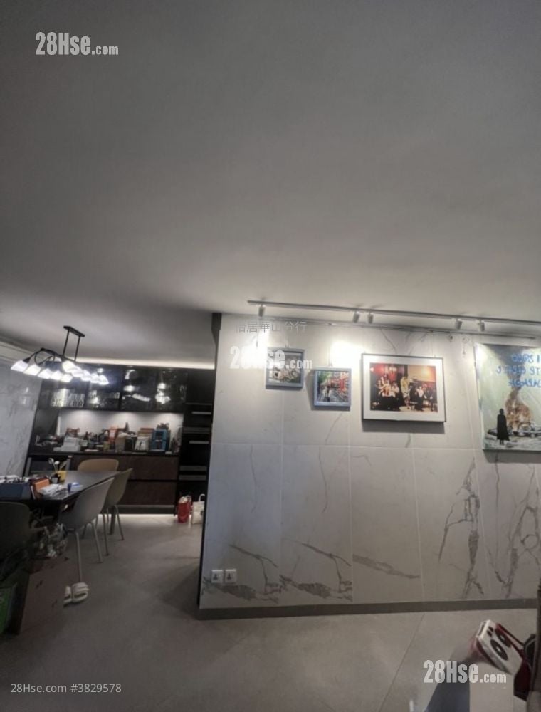 太古城 售盤 4 房 , 2 浴室 1,114 平方呎