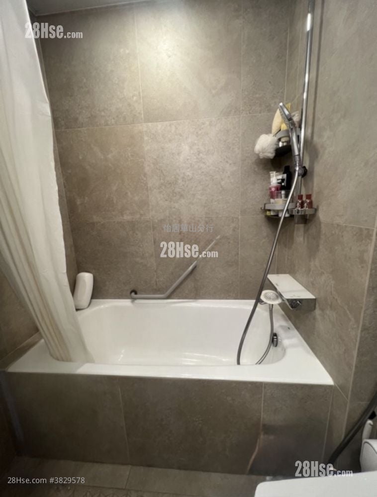 太古城 售盤 4 房 , 2 浴室 1,114 平方呎