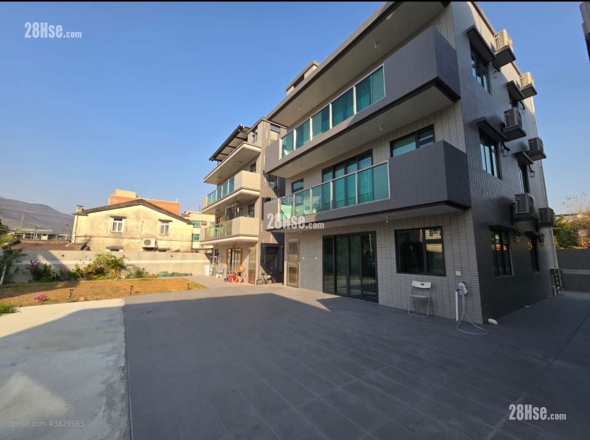 Village Rental 2 Bedrooms , 2 Bathrooms 700 ft²