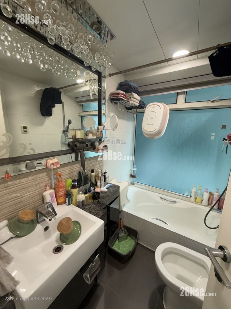 The Beaumount Sell 3 Bedrooms , 2 Bathrooms 693 ft²