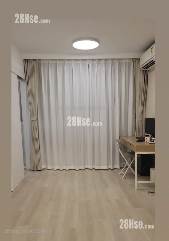 Hoi Lok Court Sell 2 Bedrooms 394 ft²