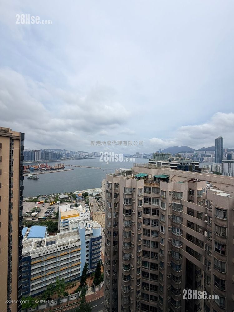 Upper East Rental Studio , 1 Bathroom 230 ft²
